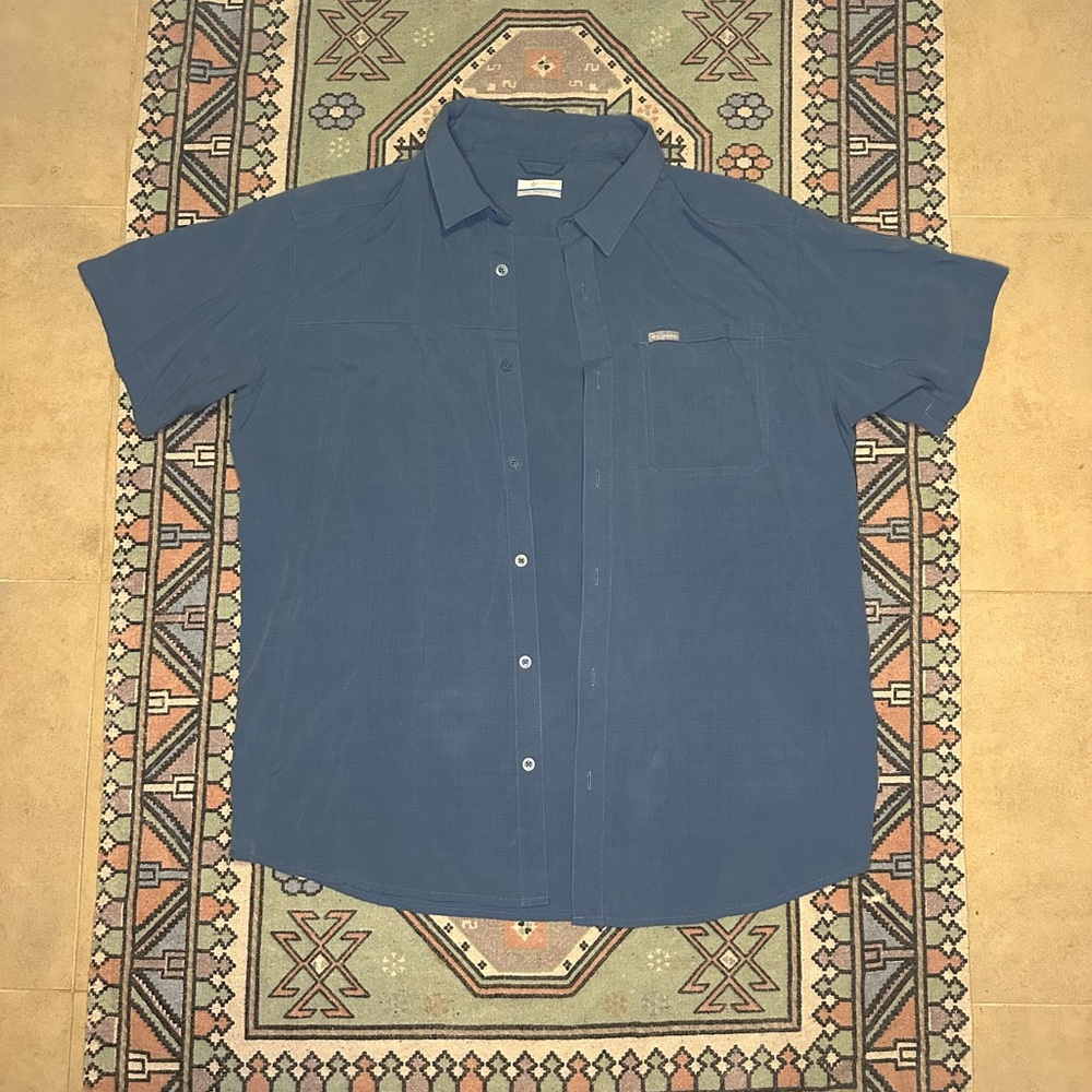 Colombia Short Sleeve Shirt Button Up Sportswear Mens XL Blue